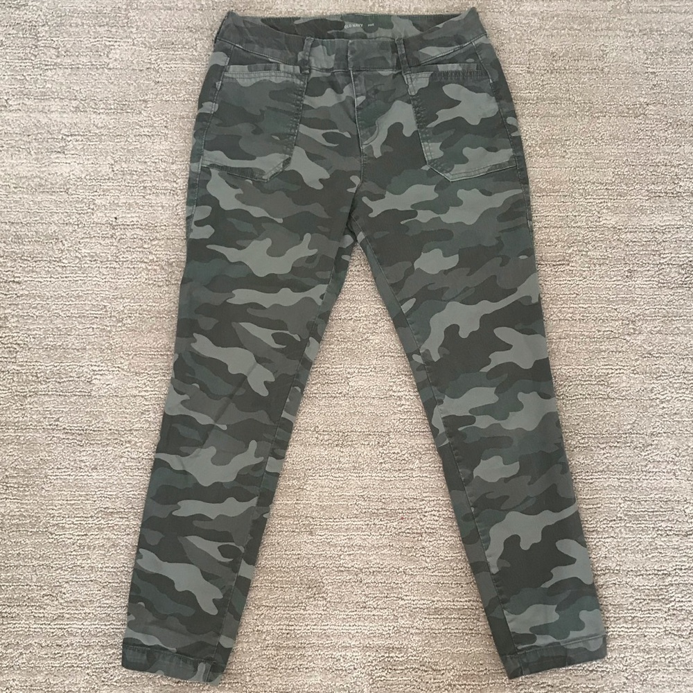 Old Navy Camouflage Jeans